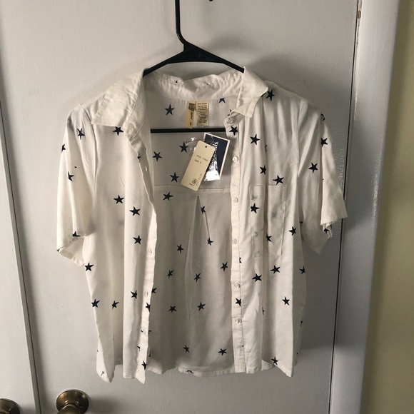 Stars button down shirt - Picture 2 of 3